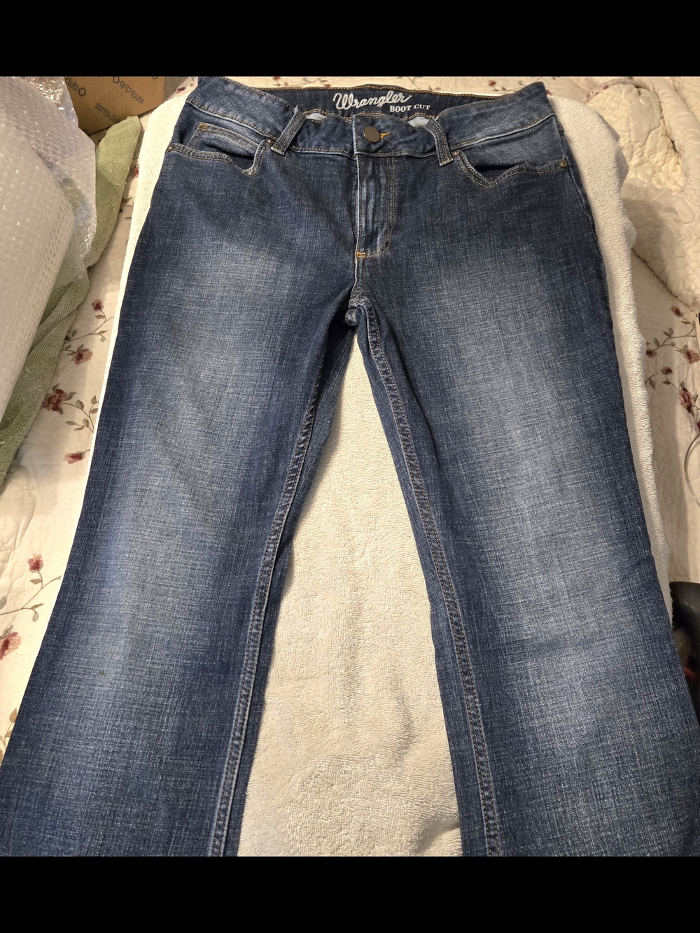 Wrangler Women's Boot Cut Jeans - Medium Blue